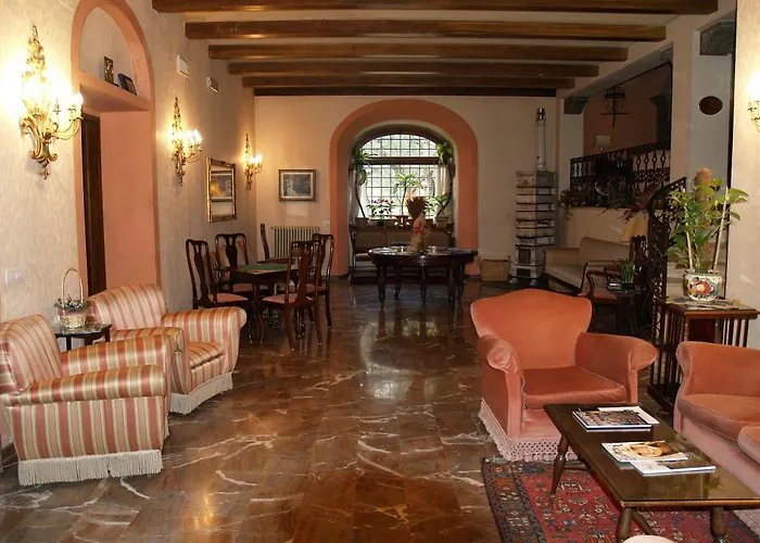 Le Rondini Hotell