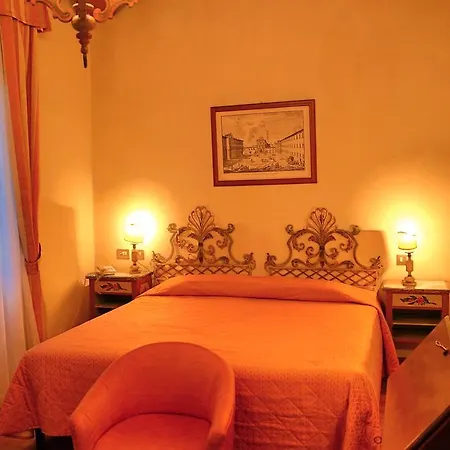 Hotel Le Rondini 4*