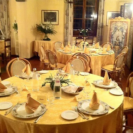 Le Rondini Hotel 4*